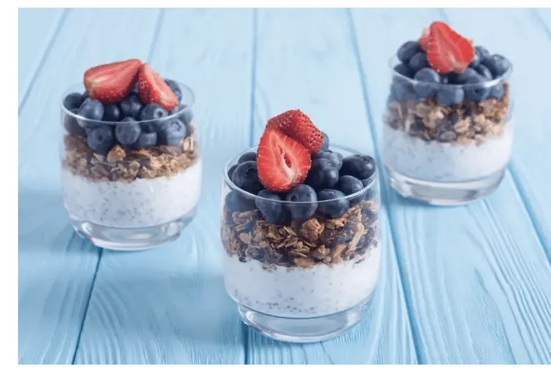 High-Fiber Chia Greek Yogurt Parfait